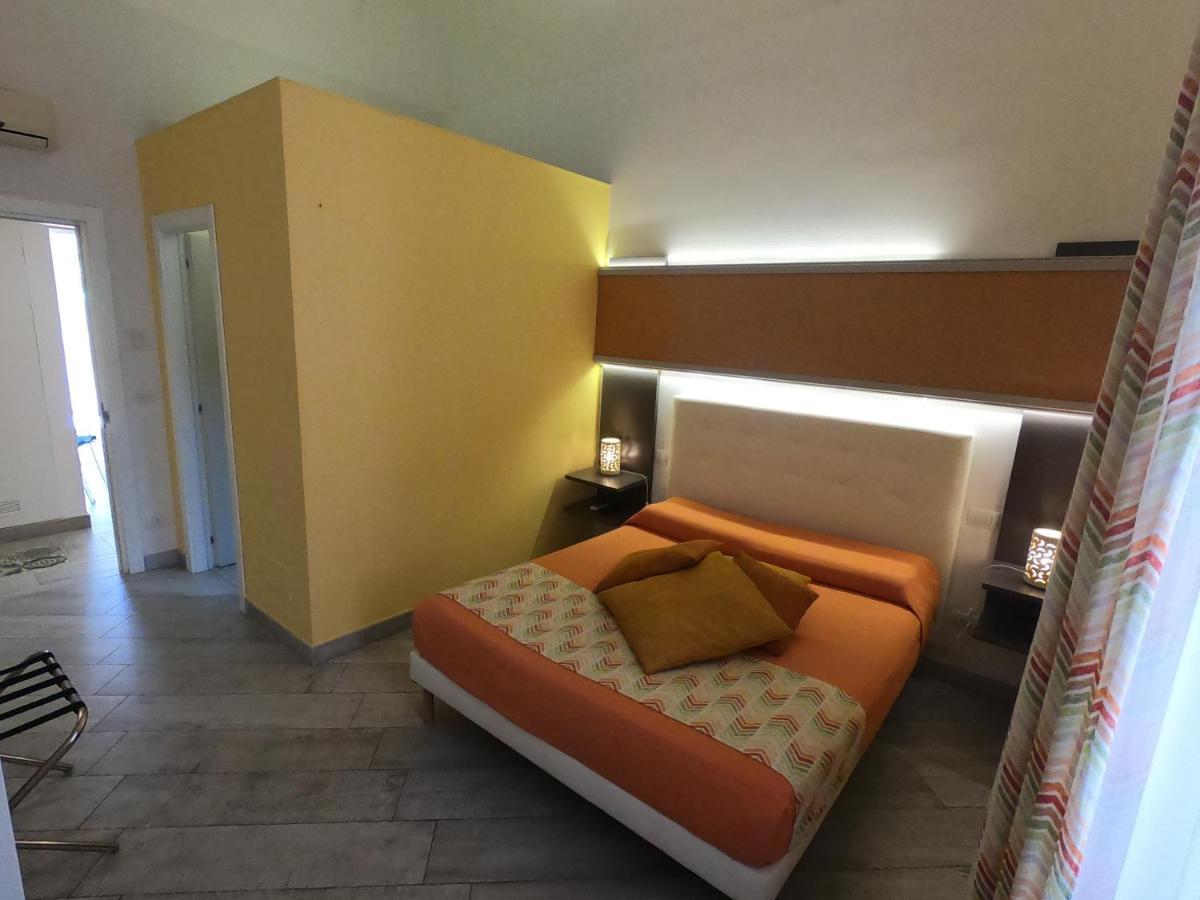 Porto Di Mare B&B Giovinazzo Exteriör bild